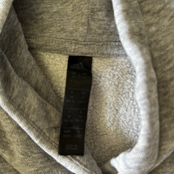 Girls Adidas Hoodie 12/14 - Picture 2 of 3
